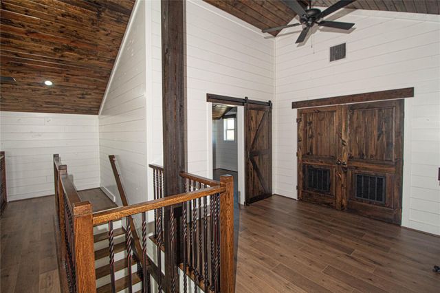 1275 Castlewood Road, Livingston, TX 77351