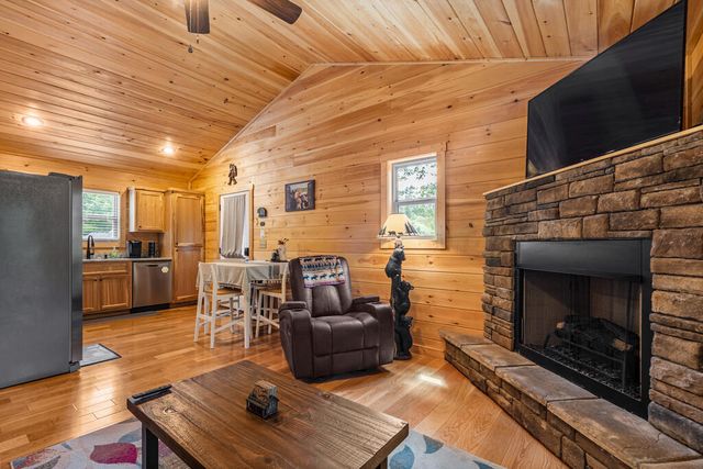 26 Carrolls Ridge, Murphy, NC 28906