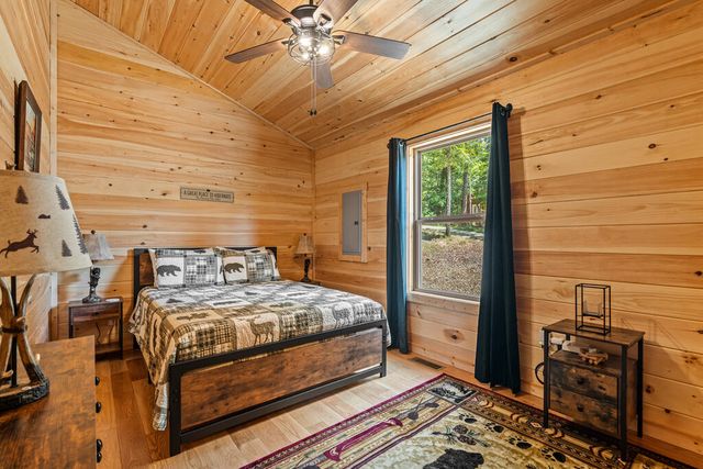 26 Carrolls Ridge, Murphy, NC 28906