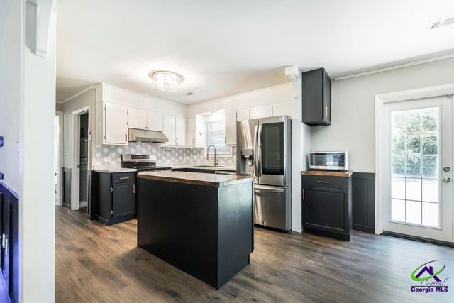 4202 Cyndy Jo Circle, Macon, GA 31216