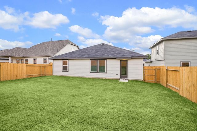 11822 Serenas Song Drive, Willis, TX 77318