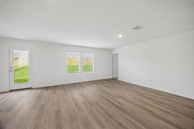 11822 Serenas Song Drive, Willis, TX 77318