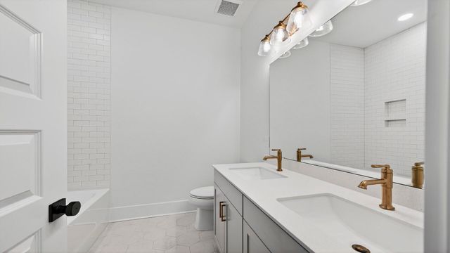 427 Brightside Trail, Summerville, SC 29486