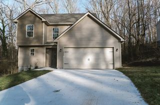 1013 Ridgecrest Dr, Clarksville, TN 37040