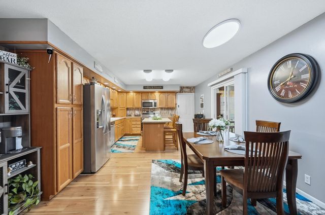 5101 N Timothy Way, Muncie, IN 47304