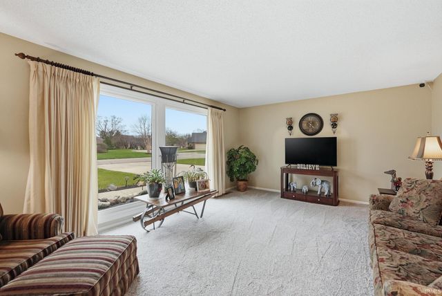 5101 N Timothy Way, Muncie, IN 47304