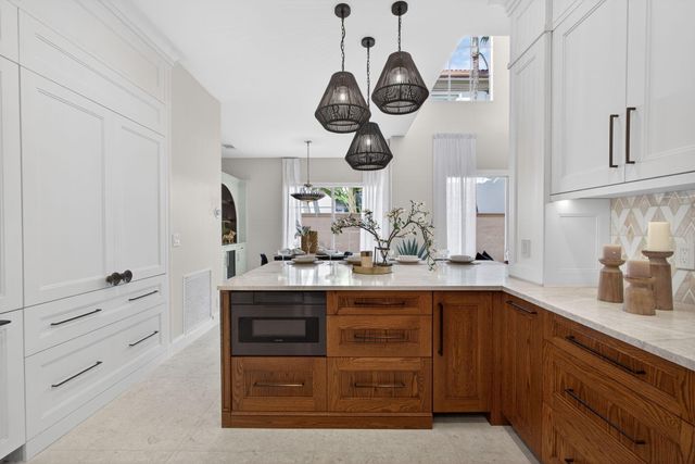 26 Stoney Drive, Palm Beach Gardens, FL 33410