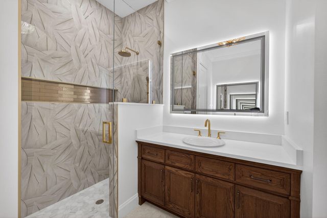 26 Stoney Drive, Palm Beach Gardens, FL 33410