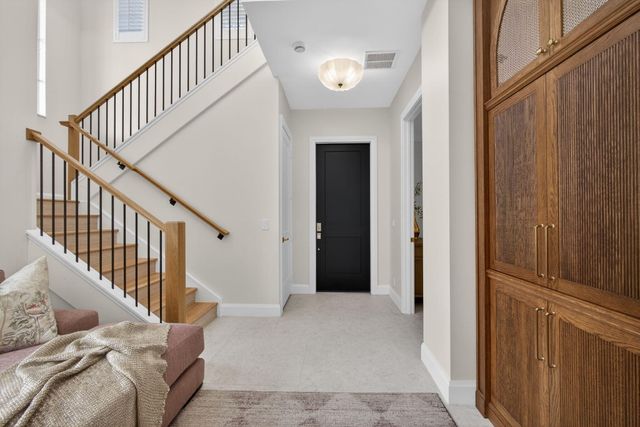 26 Stoney Drive, Palm Beach Gardens, FL 33410