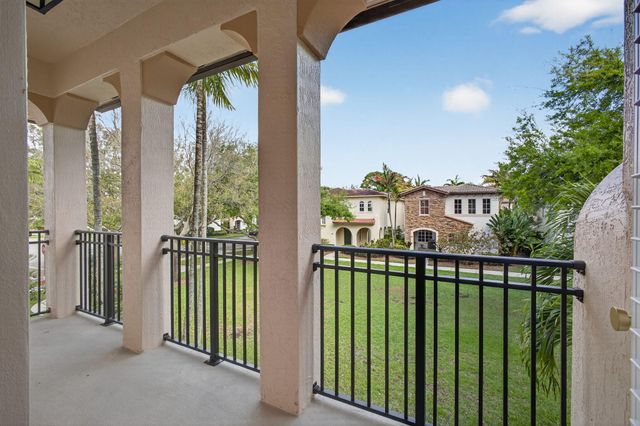 26 Stoney Drive, Palm Beach Gardens, FL 33410