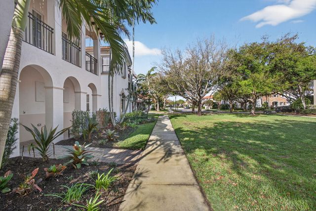 26 Stoney Drive, Palm Beach Gardens, FL 33410