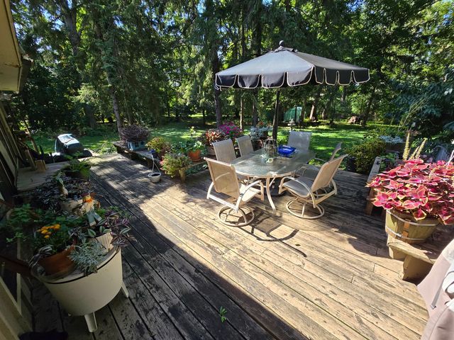 905 HICKORY Road, Woodstock, IL 60098