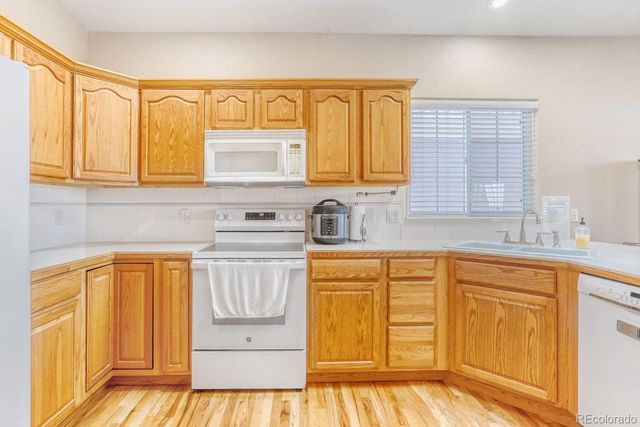 927 Champion Circle, Longmont, CO 80503