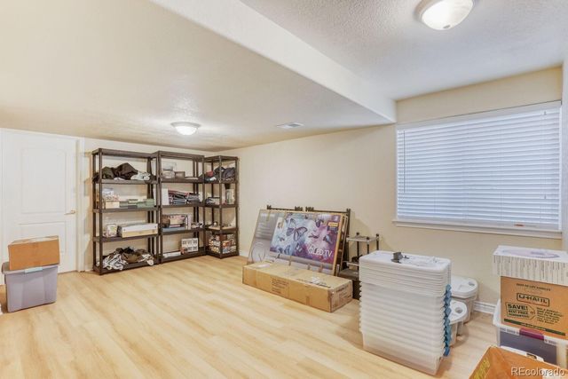 927 Champion Circle, Longmont, CO 80503