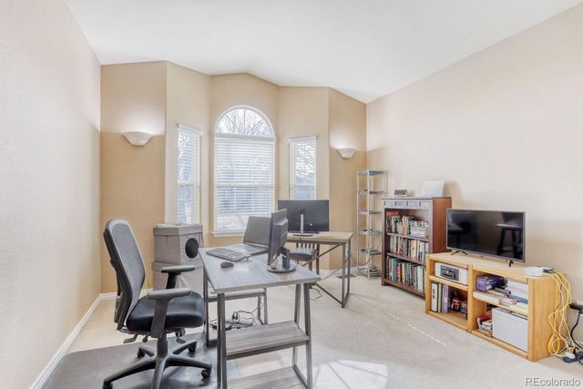 927 Champion Circle, Longmont, CO 80503