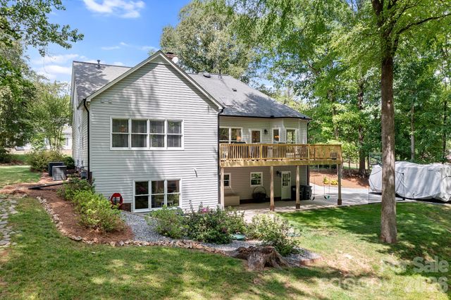 199 Buckingham Place Road, Mooresville, NC 28115