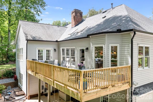 199 Buckingham Place Road, Mooresville, NC 28115