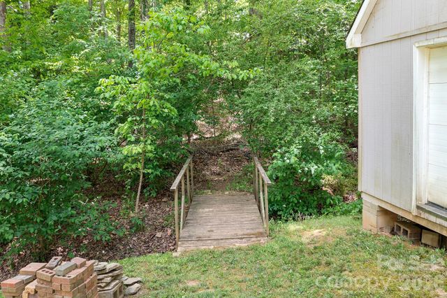 199 Buckingham Place Road, Mooresville, NC 28115