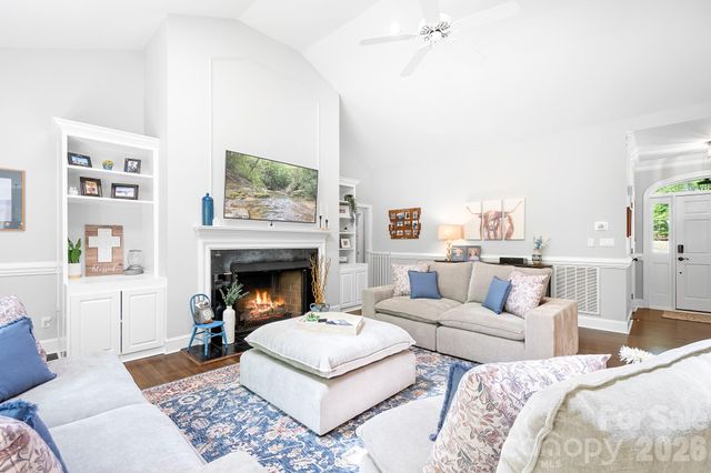 199 Buckingham Place Road, Mooresville, NC 28115