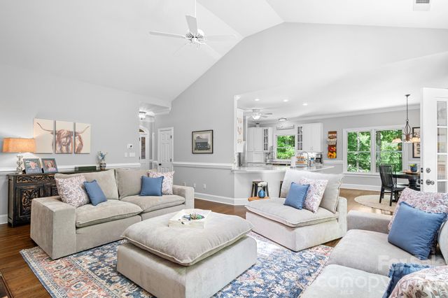 199 Buckingham Place Road, Mooresville, NC 28115