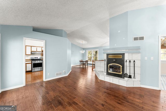 115 Country Side Drive, Mcdonough, GA 30252