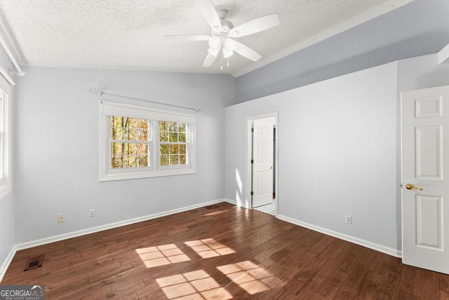 115 Country Side Drive, Mcdonough, GA 30252