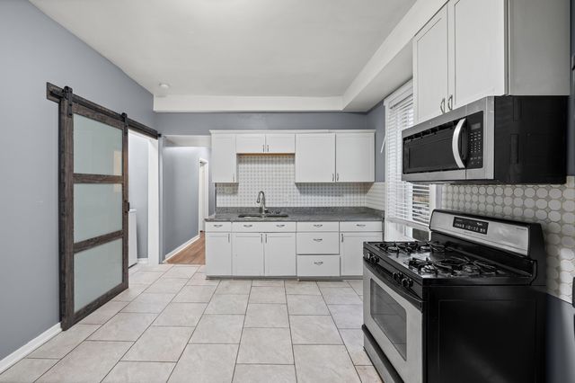 1301 S Christiana Avenue, Chicago, IL 60623
