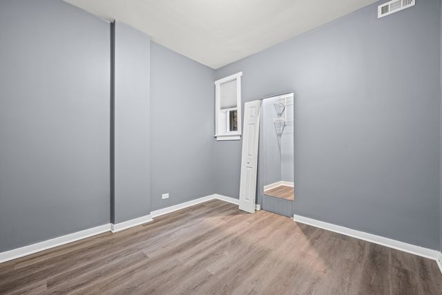 1301 S Christiana Avenue, Chicago, IL 60623