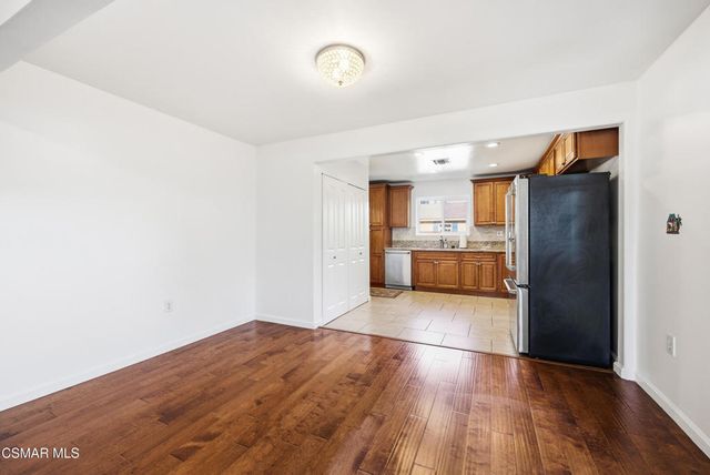 11017 Tiara Street, North Hollywood, CA 91601