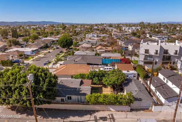11017 Tiara Street, North Hollywood, CA 91601