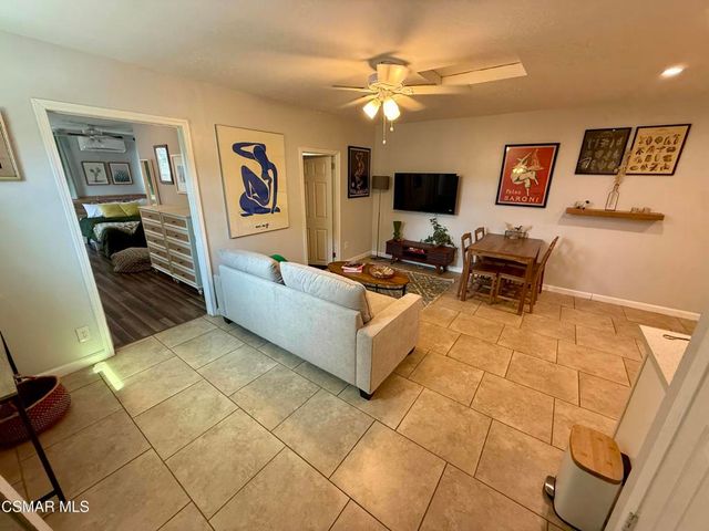 11017 Tiara Street, North Hollywood, CA 91601