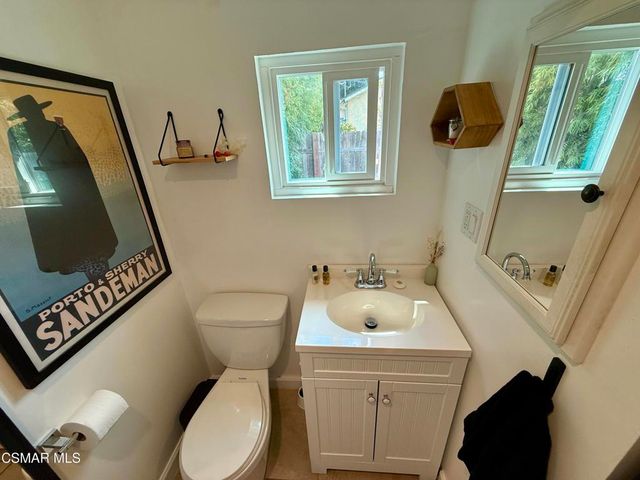 11017 Tiara Street, North Hollywood, CA 91601