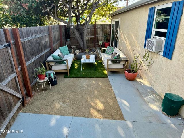 11017 Tiara Street, North Hollywood, CA 91601