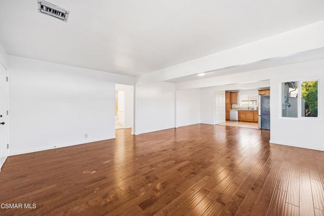 11017 Tiara Street, North Hollywood, CA 91601