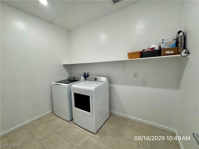 1742 Strada Nathan, Henderson, NV 89011