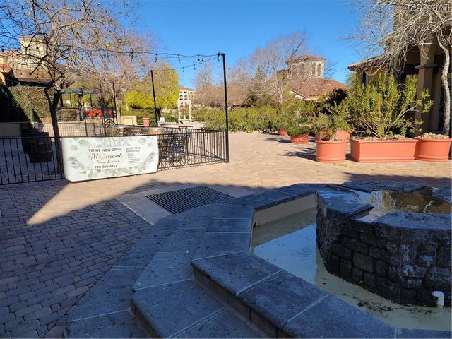 1742 Strada Nathan, Henderson, NV 89011