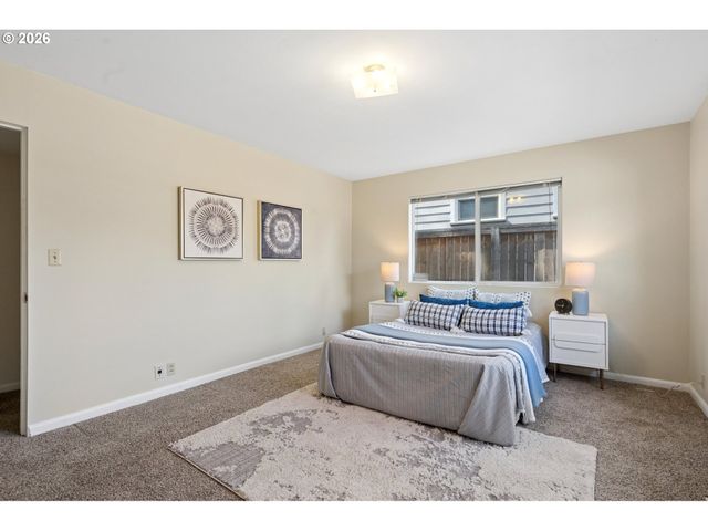 3407 Se STEELE St, Portland, OR 97202
