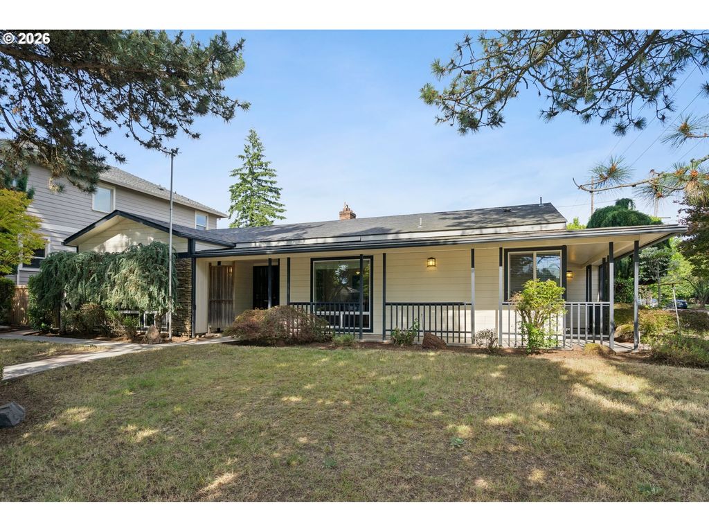 3407 Se STEELE St, Portland, OR 97202