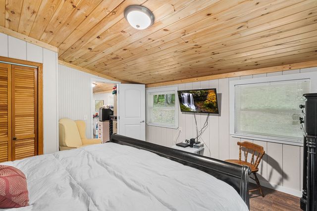 1446 Muskrat Creek Road, Hayesville, NC 28904