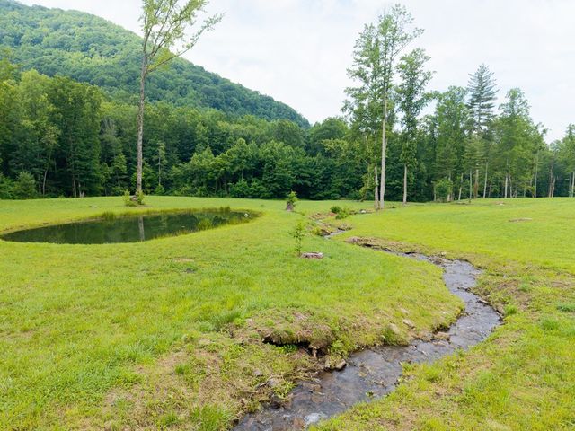 1446 Muskrat Creek Road, Hayesville, NC 28904