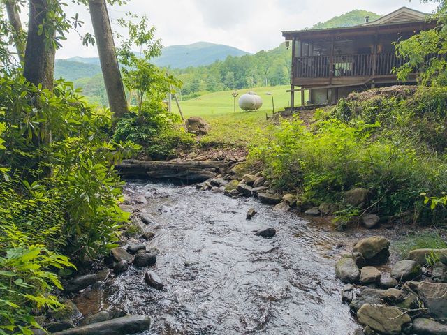 1446 Muskrat Creek Road, Hayesville, NC 28904