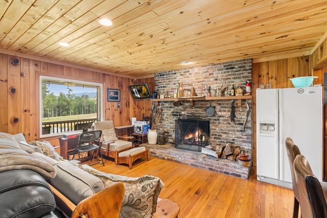 1446 Muskrat Creek Road, Hayesville, NC 28904