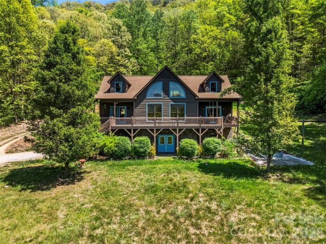110 Mailon King Road, Leicester, NC 28748