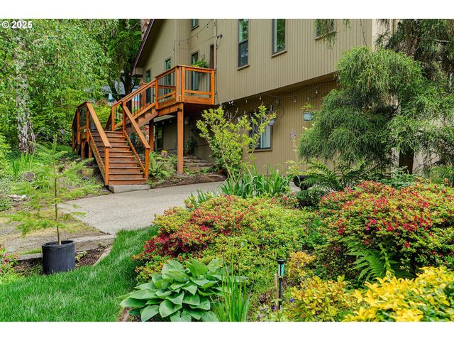 1946 ROBERTA Ave, Salem, OR 97302