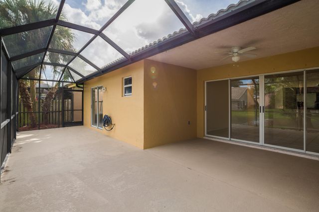21390 Millbrook Court, Boca Raton, FL 33498