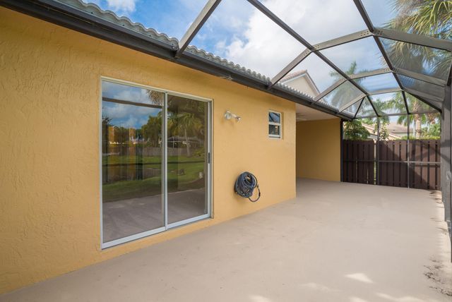 21390 Millbrook Court, Boca Raton, FL 33498