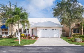 21390 Millbrook Court, Boca Raton, FL 33498