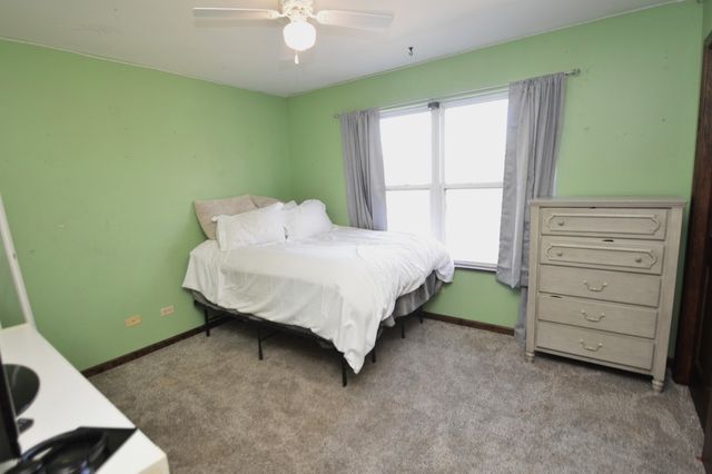 2004 Kingsbury Estates Drive, Plainfield, IL 60586