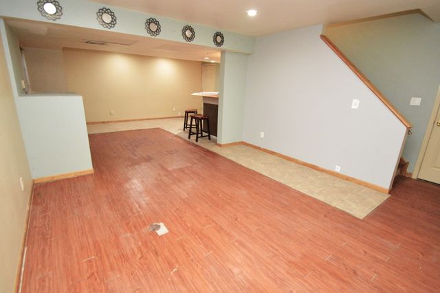 2004 Kingsbury Estates Drive, Plainfield, IL 60586