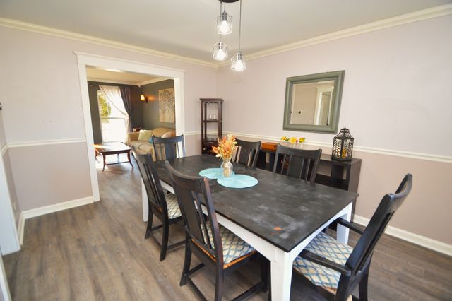 2004 Kingsbury Estates Drive, Plainfield, IL 60586